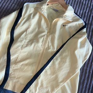 VINTAGE NIKE